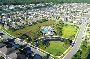 30600 Thunderbird Dr, Wesley Chapel, FL 33545 - Photo 16