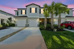 6076 Shiner St, Land O Lakes, FL 34638 - Photo 2