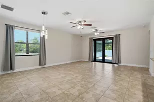 12307 Newt Ct, New Port Richey, FL 34654 - Photo 8