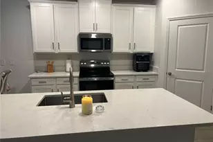 32070 Griffin Sands Ln, San Antonio, FL 33576 - Photo 8