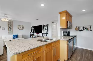 8039 Garden Dr, Seminole, FL 33777 - Photo 14