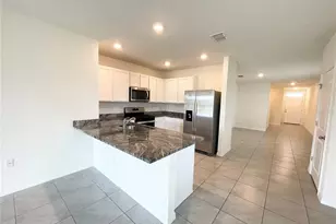 35759 Sunflower Hl Dr, Zephyrhills, FL 33541 - Photo 4