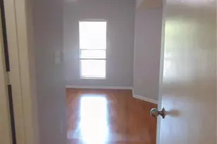 2401 W Horatio St, Tampa, FL 33609 - Photo 10