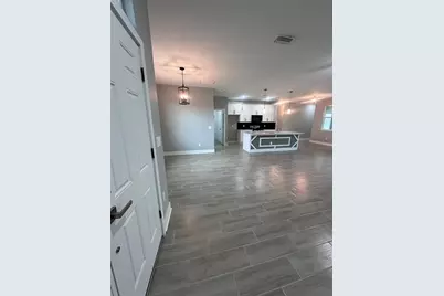 13195 Drysdale Avenue, Port Charlotte, FL 33981 - Photo 6