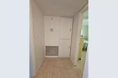 1703 Amhurst Circle, Sun City Center, FL 33573 - Photo 34