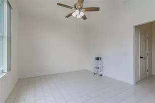 210 W Rexford Dr, Beverly Hills, FL 34465 - Photo 18