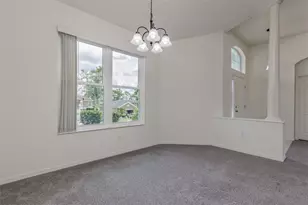 210 W Rexford Dr, Beverly Hills, FL 34465 - Photo 10