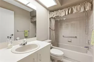 9851 Kingsport Ave, New Port Richey, FL 34655 - Photo 10