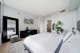 111 N 12th St, Tampa, FL 33602 - Photo 10