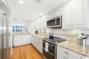 9415 Blind Pass Rd, Saint Pete Beach, FL 33706 - Photo 10