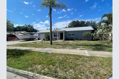 3030 W Helen Avenue, Tampa, FL 33611 - Photo 2