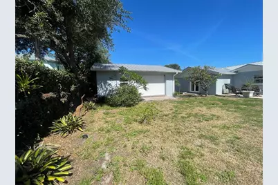 3030 W Helen Avenue, Tampa, FL 33611 - Photo 8