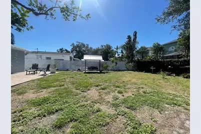 3030 W Helen Avenue, Tampa, FL 33611 - Photo 6