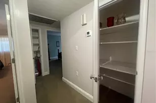 3030 W Helen Ave, Tampa, FL 33611 - Photo 20