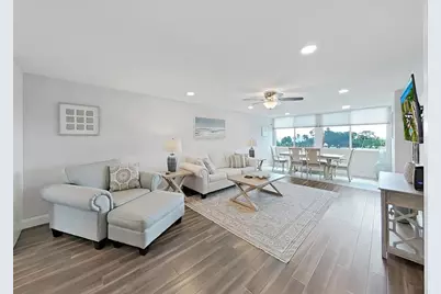 2620 Cove Cay Drive #403, Clearwater, FL 33760 - Photo 8