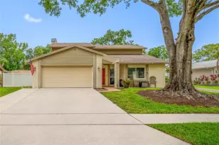 15816 Hound Horn Ln, Tampa, FL 33624 - Photo 2