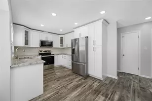 15816 Hound Horn Ln, Tampa, FL 33624 - Photo 10