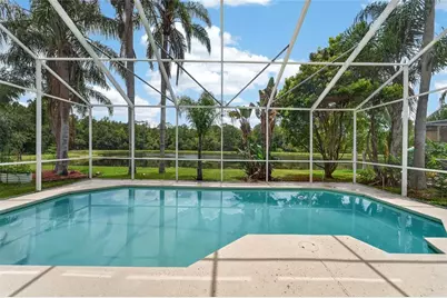 19128 Meadow Pine Drive, Tampa, FL 33647 - Photo 2