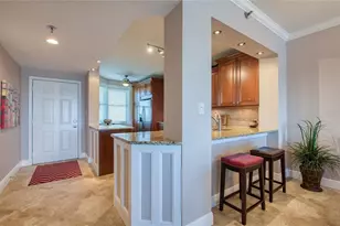 7984 Sailboat Key Blvd S, South Pasadena, FL 33707 - Photo 4