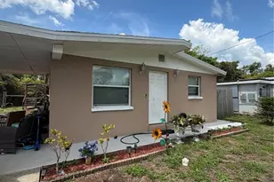 6610 W Chelsea St, Tampa, FL 33634 - Photo 1