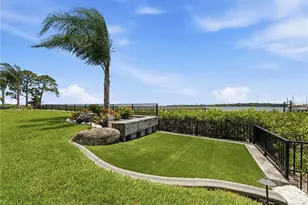 732 Shore Dr E, Oldsmar, FL 34677 - Photo 80