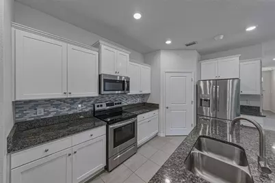 12322 Eastpointe Drive, Dade City, FL 33525 - Photo 16