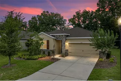 12322 Eastpointe Drive, Dade City, FL 33525 - Photo 1