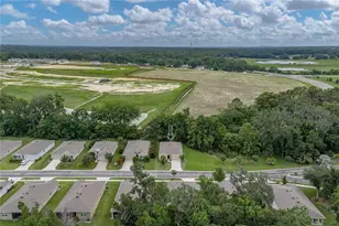 12322 Eastpointe Dr, Dade City, FL 33525 - Photo 2