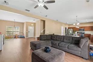 10620 Carloway Hills Dr, Wimauma, FL 33598 - Photo 10