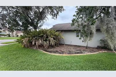 4103 Sparrow Court, Lutz, FL 33558 - Photo 4