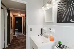 210 49th Street N, Saint Petersburg, FL 33710 - Photo 46