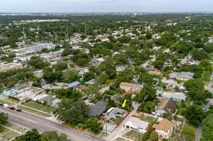 210 49th Street N, Saint Petersburg, FL 33710 - Photo 6