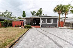 210 49th Street N, Saint Petersburg, FL 33710 - Photo 10
