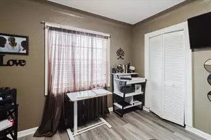 210 49th Street N, Saint Petersburg, FL 33710 - Photo 44