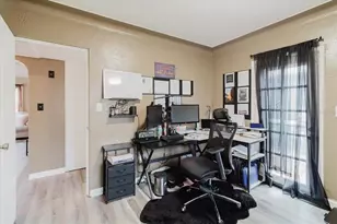 210 49th Street N, Saint Petersburg, FL 33710 - Photo 42