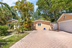 502 Florida Blvd, Crystal Beach, FL 34681 - Photo 34