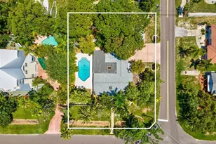 502 Florida Blvd, Crystal Beach, FL 34681 - Photo 38