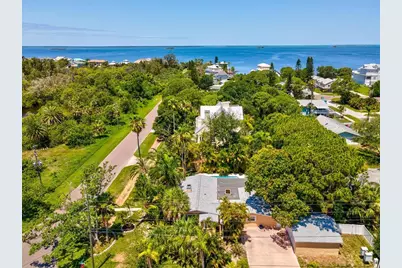 502 Florida Boulevard, Crystal Beach, FL 34681 - Photo 48