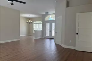3203 Alcott Ave, Plant City, FL 33566 - Photo 8
