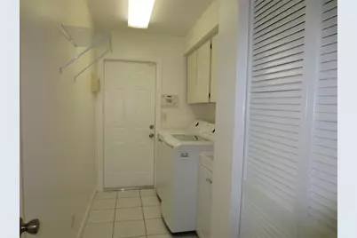 3132 Brunswick Circle, Palm Harbor, FL 34684 - Photo 12