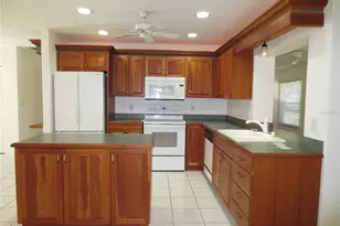 3132 Brunswick Cir, Palm Harbor, FL 34684 - Photo 22