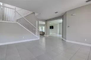30932 Lindentree Dr, Wesley Chapel, FL 33543 - Photo 10