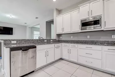 30932 Lindentree Drive, Wesley Chapel, FL 33543 - Photo 22
