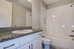 30932 Lindentree Dr, Wesley Chapel, FL 33543 - Photo 38
