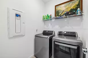 9454 Ballaster Pointe Loop, Parrish, FL 34219 - Photo 24