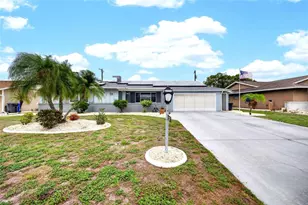 1743 Council Dr, Sun City Center, FL 33573 - Photo 8