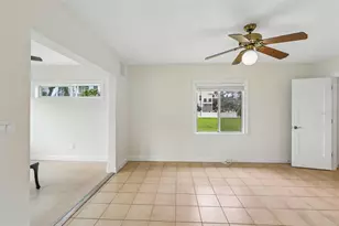 610 Indiana Ave, Crystal Beach, FL 34681 - Photo 38