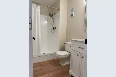 3819 N Oak Drive #I42, Tampa, FL 33611 - Photo 12