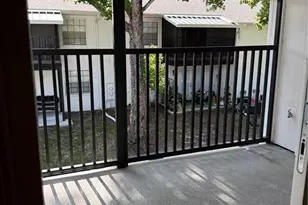 3819 N Oak Dr, Tampa, FL 33611 - Photo 18