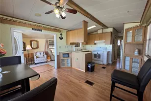 4747 Bobby Ave, Zephyrhills, FL 33541 - Photo 8